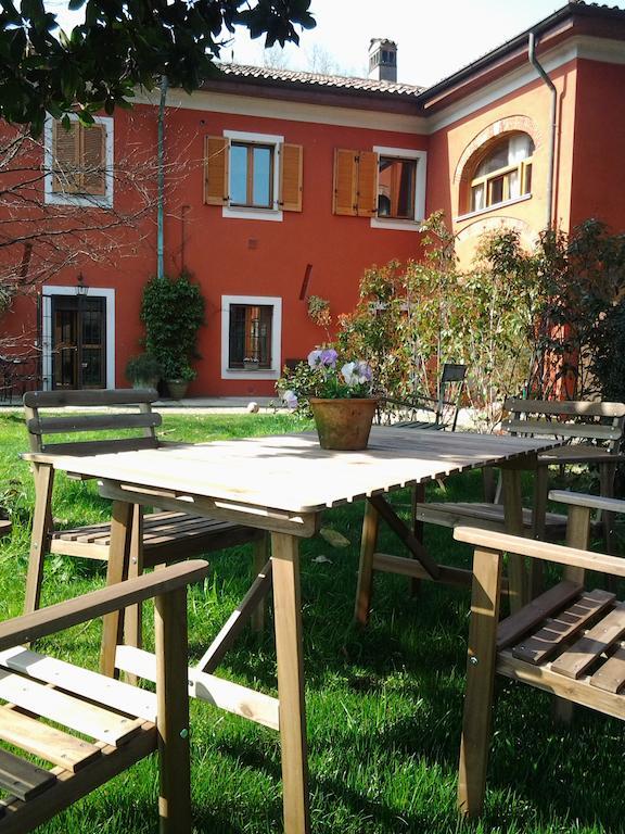 Il Pettirosso B&B Certosa di Pavia Eksteriør bilde